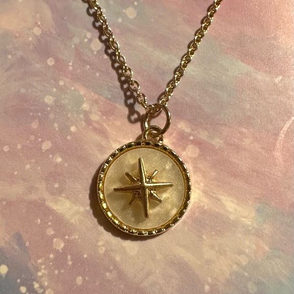 Mother of Pearl Star- White Iridescent Shell Ishtar Starburst Stainless Necklace - Picture 7 of 17